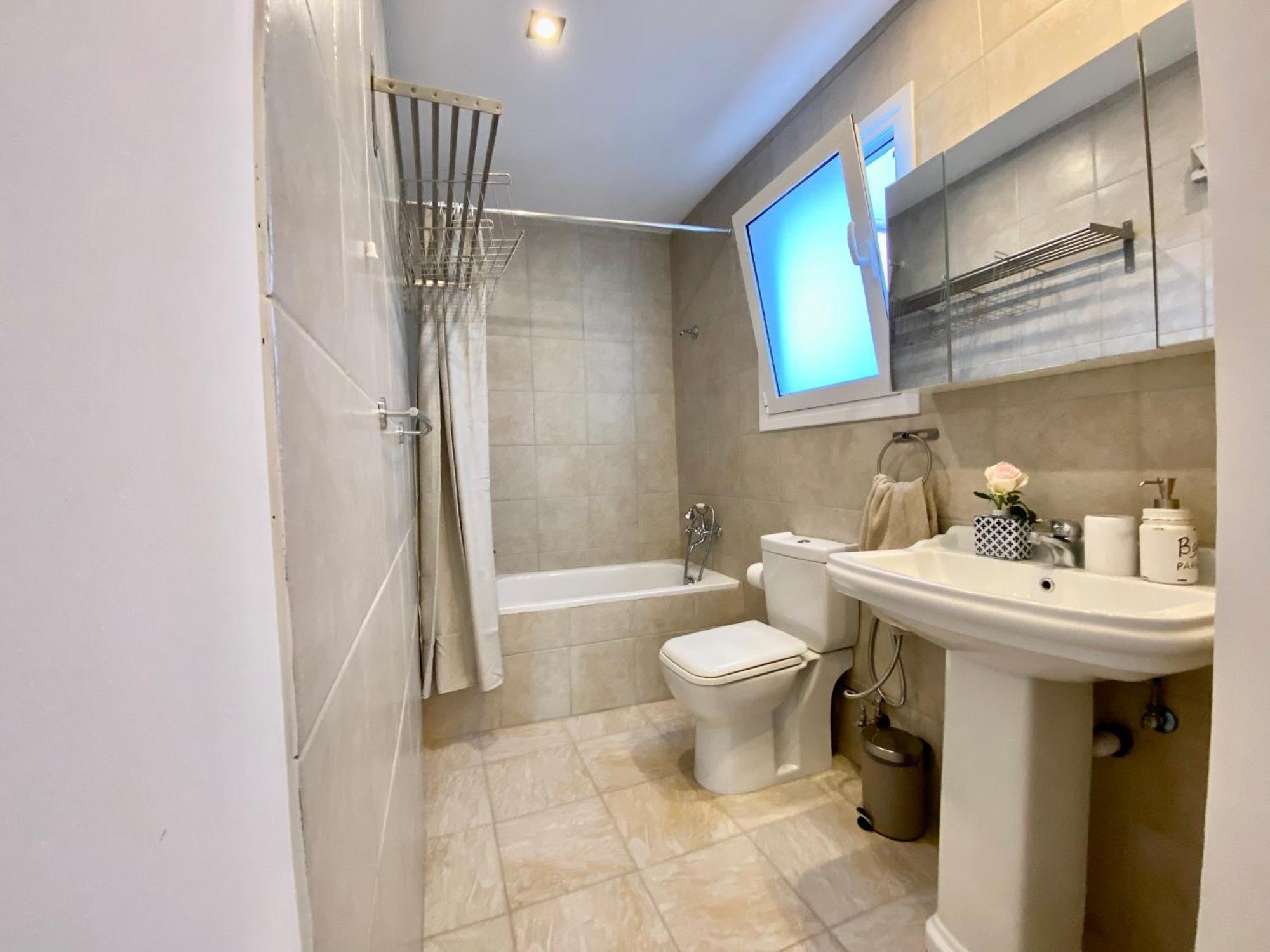 Liberty House - Central Two Bedroom Apartments Nicosia Phòng bức ảnh
